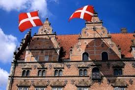 Vigtigheden af Sikkerhedssko og Arbejdstøj i det Professionelle Miljø Vigtigheden af Sikkerhedssko og Arbejdstøj i det Professionelle Miljø
